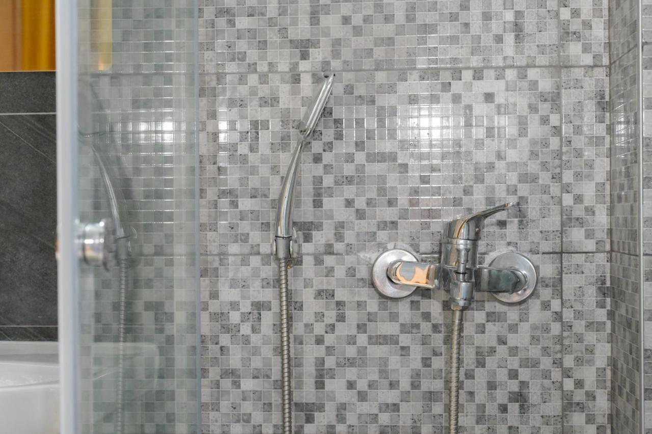Skopje Hostel Luaran gambar