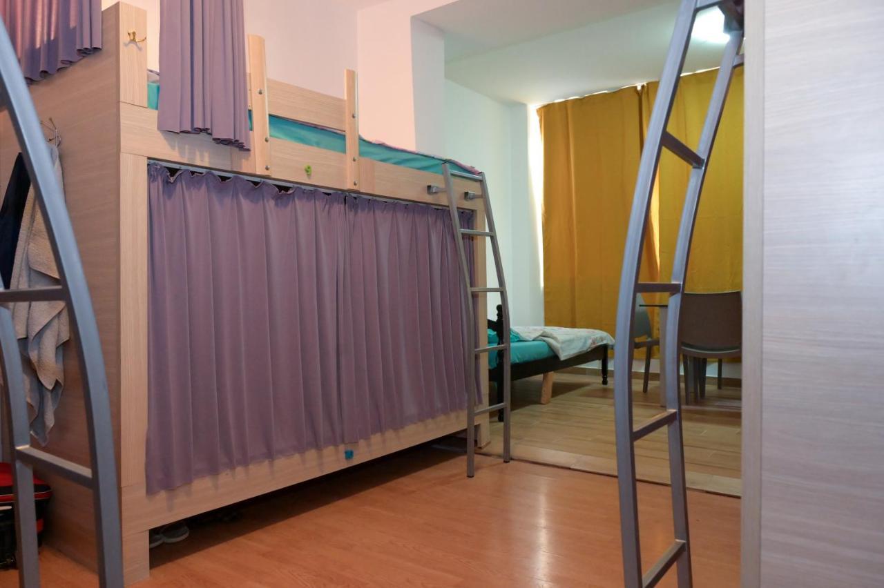 Skopje Hostel Luaran gambar